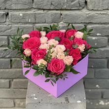 Цветочная композиция из Розы в коробке в Моздоке