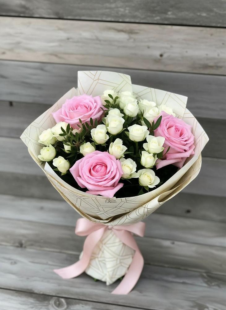 Букет цветов из: Розы в Моздоке