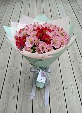 Букет цветов из:  Альстромерии #REPLACE_PRED# Моздоке