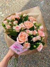 Букет цветов из:  Розы #REPLACE_PRED# Моздоке