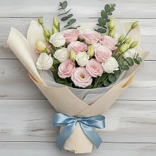 Букет цветов из:  Лизиантусы в Моздоке