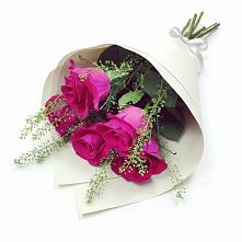 Букет цветов из:  Розы в Моздоке