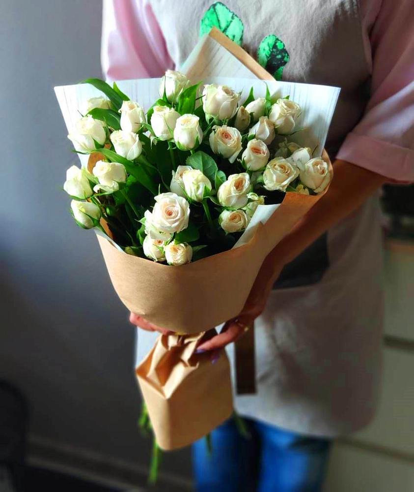Букет цветов из: Розы в Моздоке