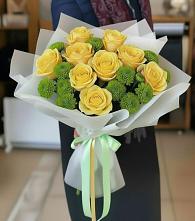 Букет цветов из:  Хризантемы и Розы в Моздоке