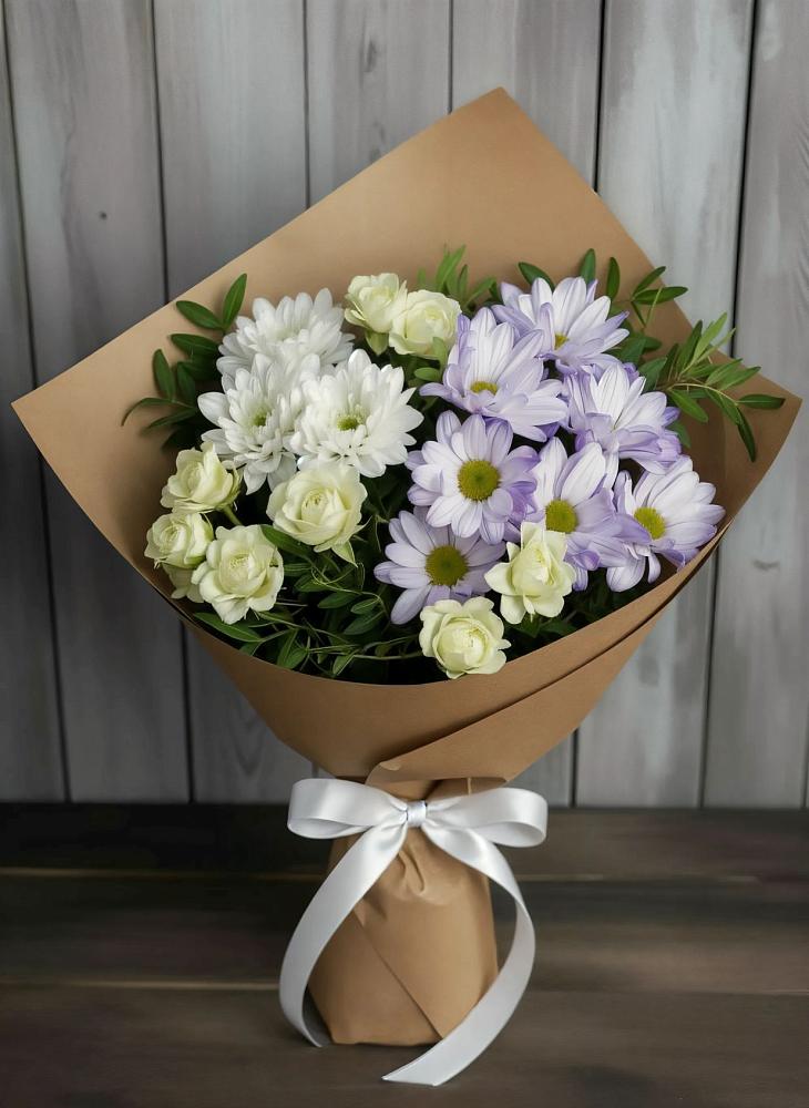 Букет цветов из: Хризантемы и Розы в Моздоке
